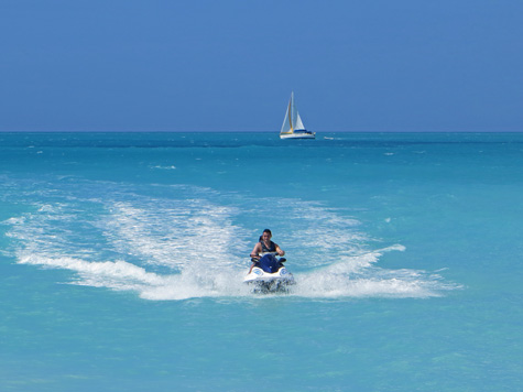 Water Sports on the Island of Antigua